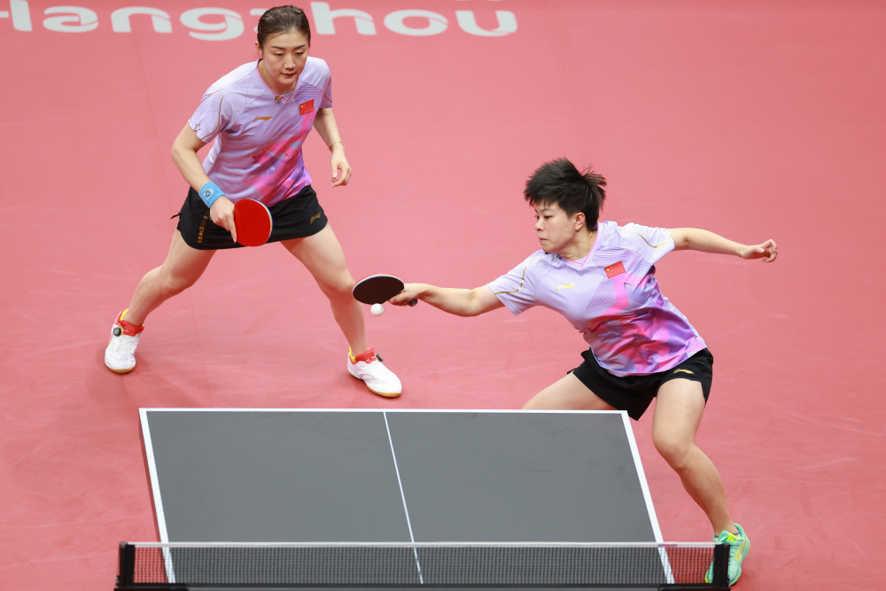 乒乓球——女子双打淘汰赛第二轮:中国组合陈梦/王艺迪晋级
