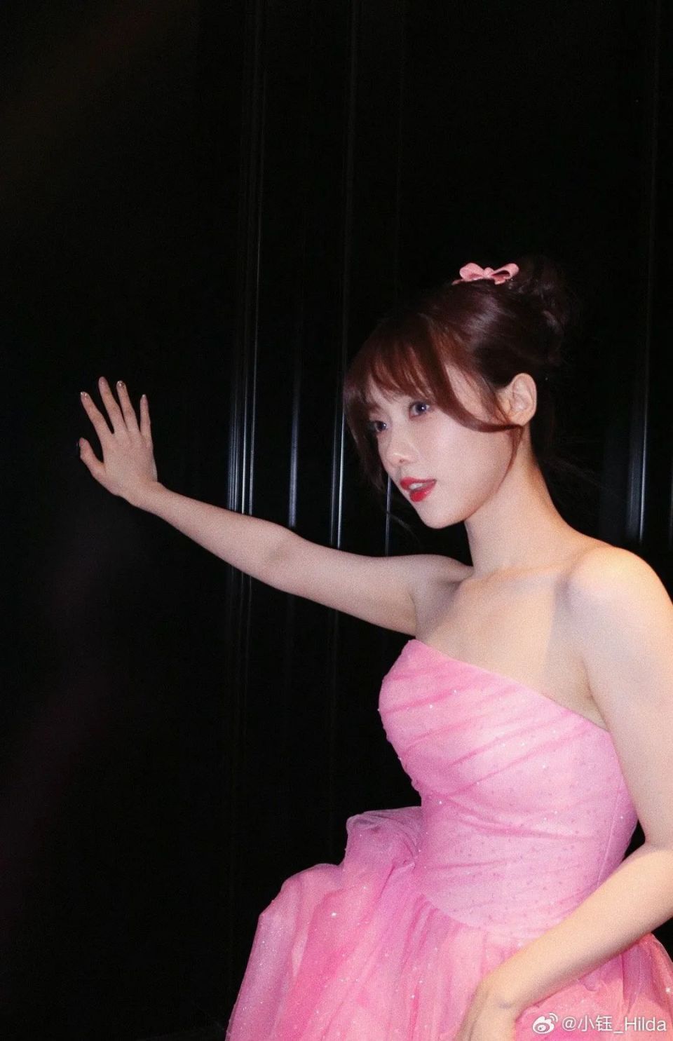 lpl老婆小钰粉色套装精致得像芭比娃娃