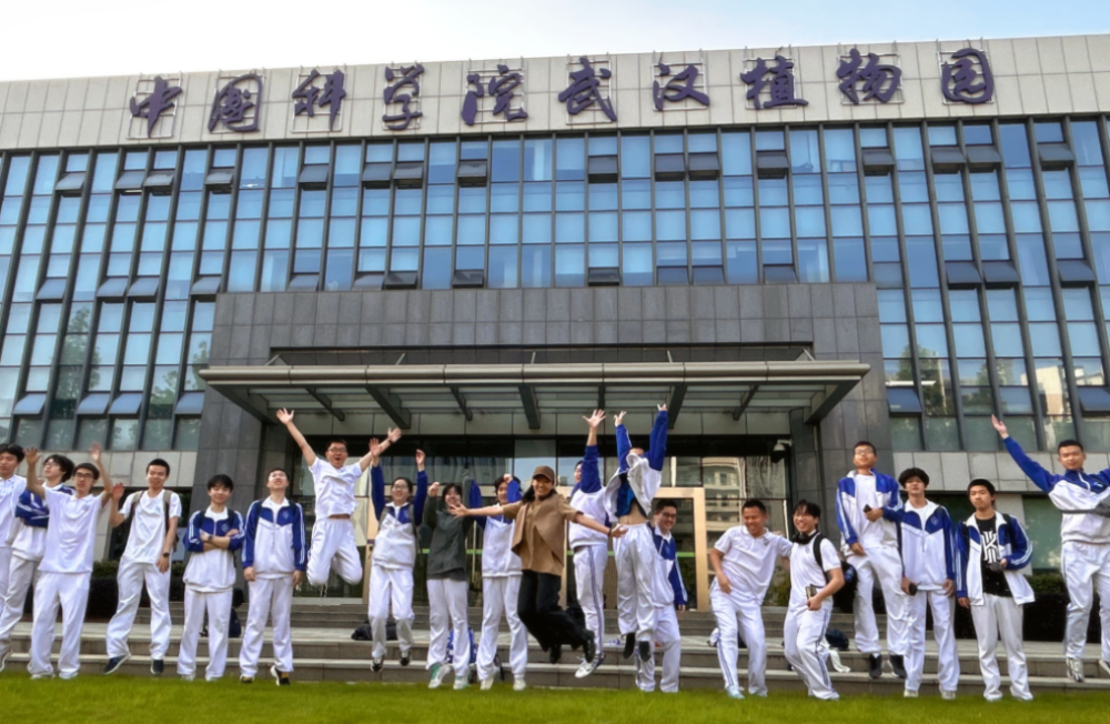 植物园,京杭大运河博物馆,峨眉山,八一南昌起义纪念馆,西柏坡,景德镇