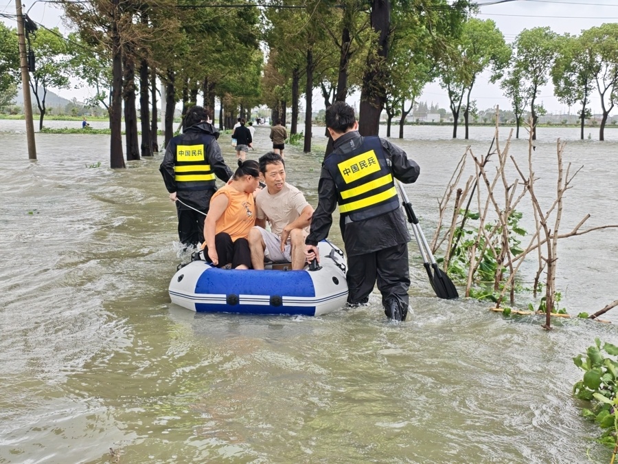 连日强降雨，上海警备区组织民兵全力开展抢险救灾_腾讯新闻