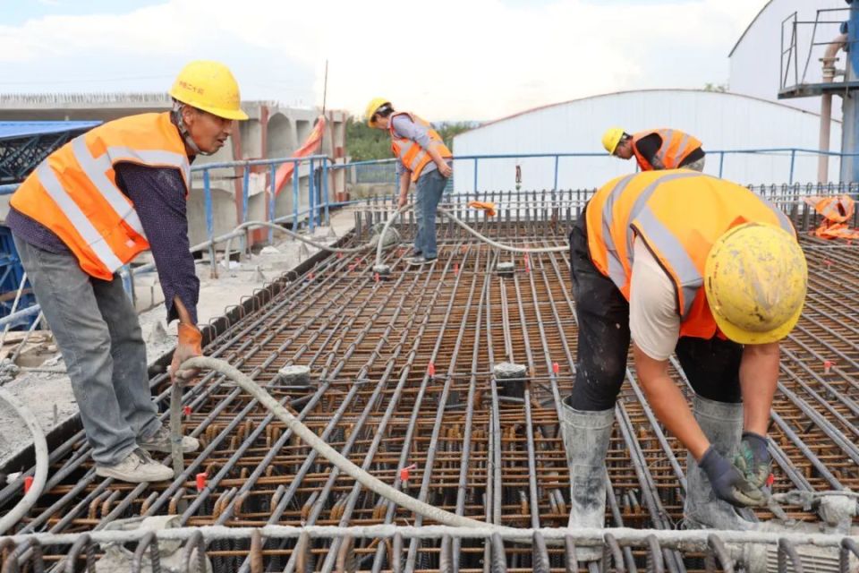 再传捷报!西延高铁洛川段71榀箱梁预制工作圆满完成