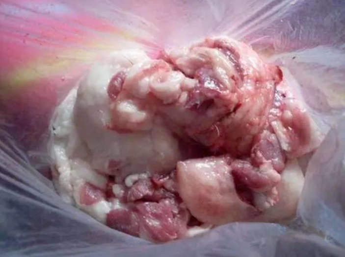 3·15晚会曝光的这种违法肉制品,你可能正在吃