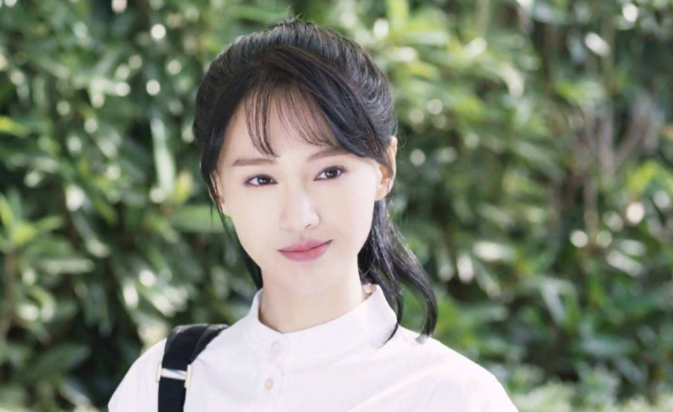 投资人希望郑爽承担千万ai换脸费,网友却心疼她,观众缘是玄学_腾讯