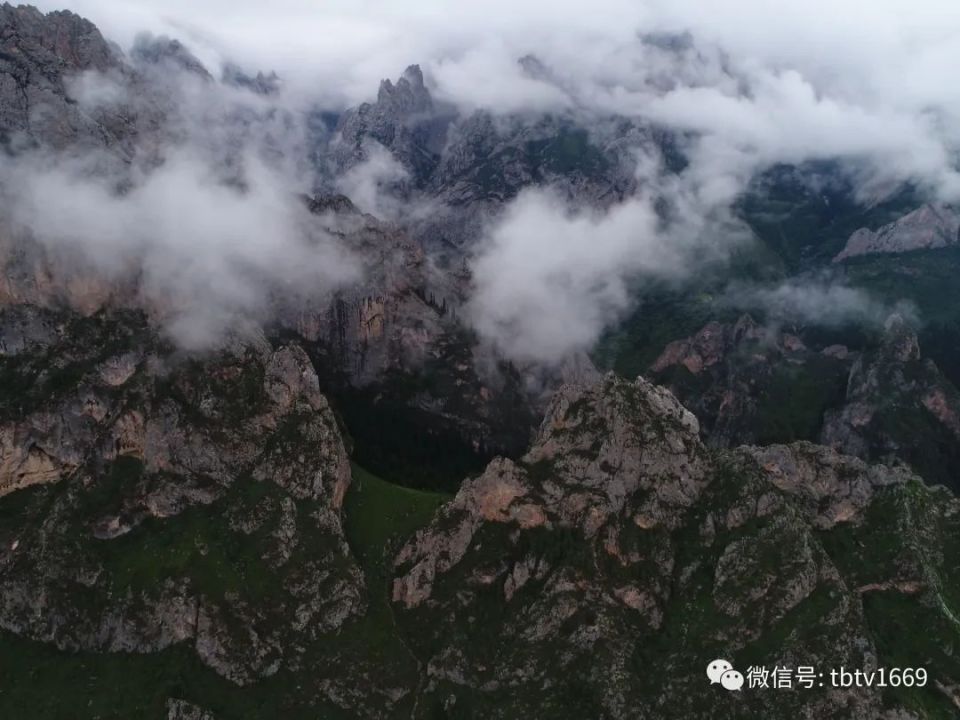 天南地北找天坑:03 探寻高原大坑