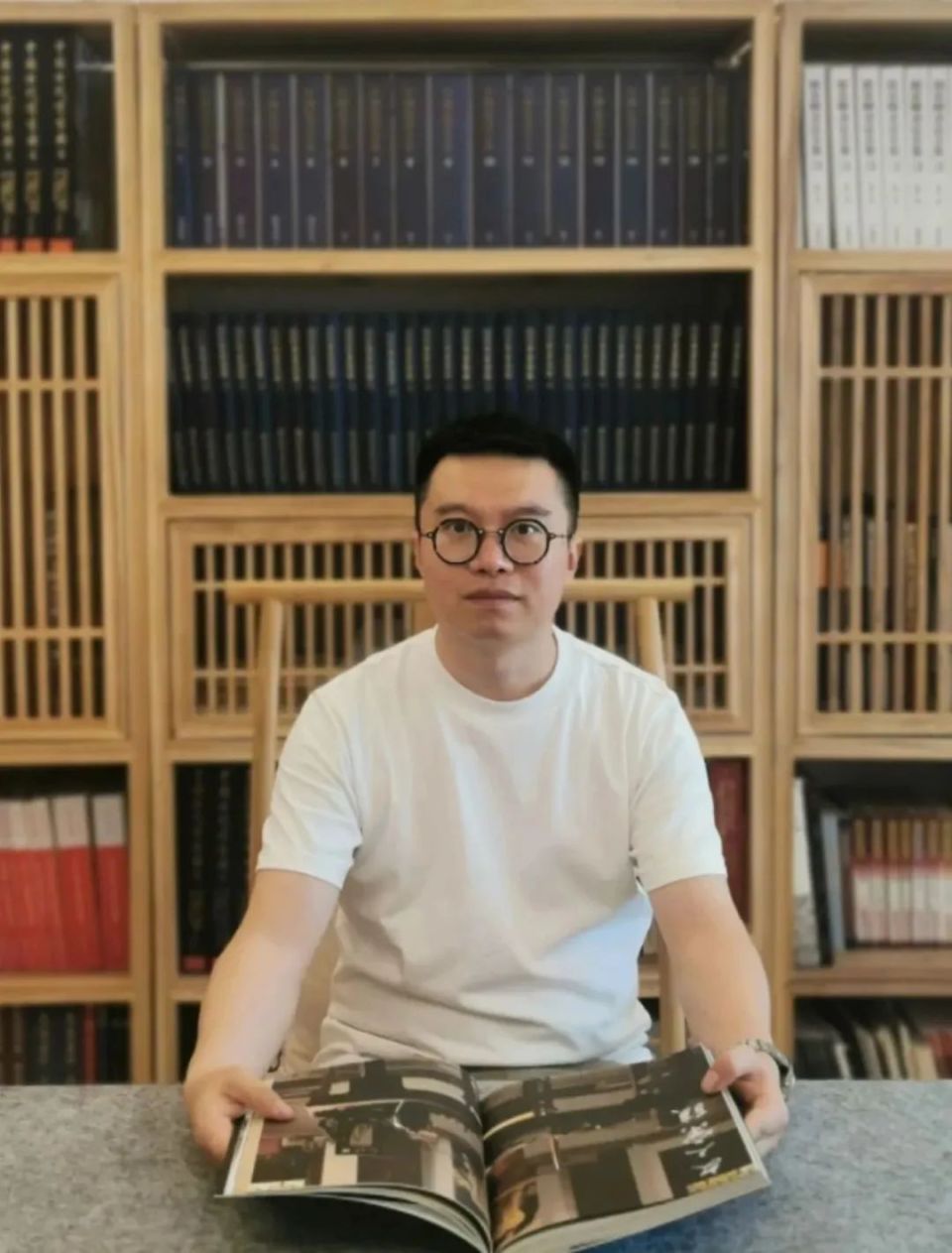 文质相含率真天然丨温鹏飞