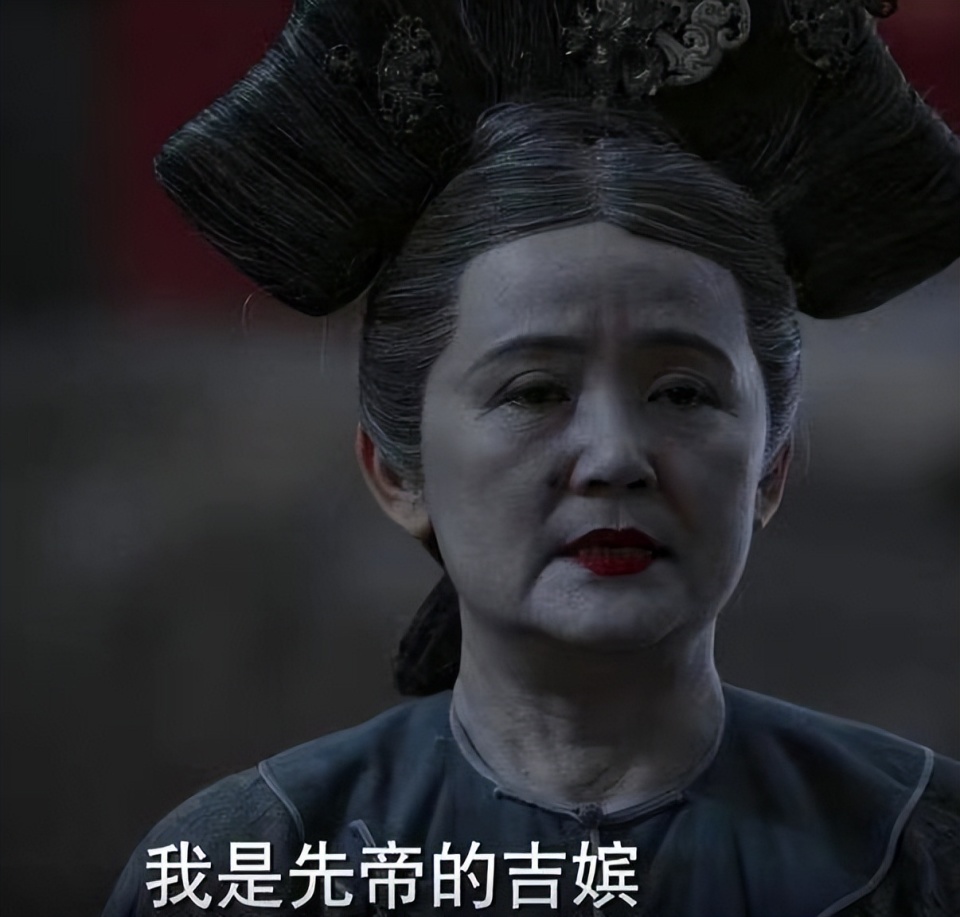 除了《如懿传》,在古装剧《星汉灿烂》中,徐美玲饰演李管妇,就是在