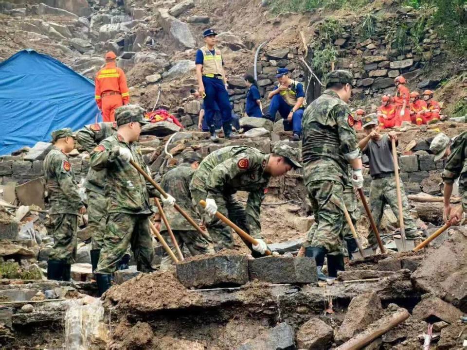 暴雨"硬核"救援,直击济南民兵抗洪救灾
