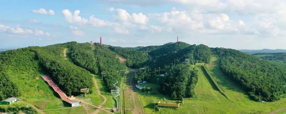 走进长春100个网红打卡地之天定山滑雪场