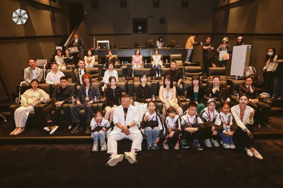 陈剑莹|短片《不如再见》今日首映,亮相北京国际电影节主题论坛