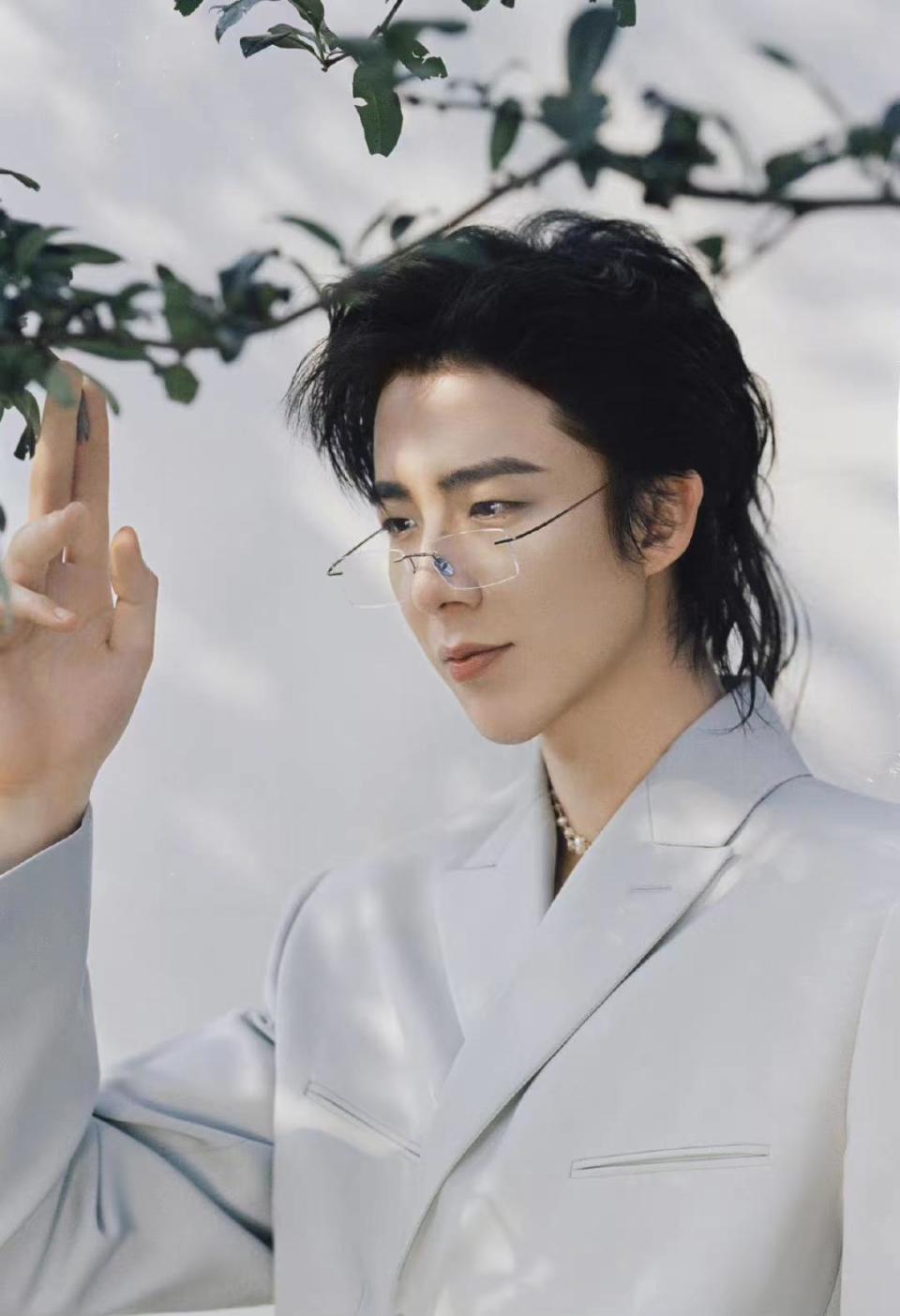 刘宇宁回应离婚，没曝光是不想打扰对方，会走法律途径维护权益-腾讯新闻