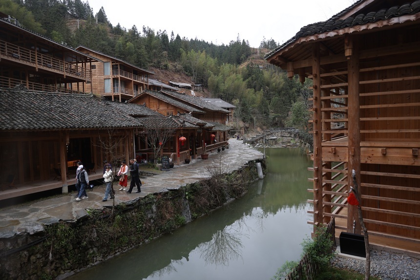 黔东南榕江:让人魂牵梦绕的大利侗寨_腾讯新闻