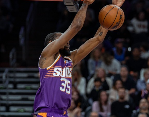 发挥高效35号杜兰特出场35分钟砍下35分3板1助1断