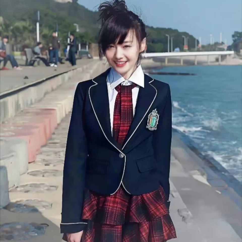 郑爽最新爆料再次毁三观!找前任借钱不成,就威胁,声称永不回国