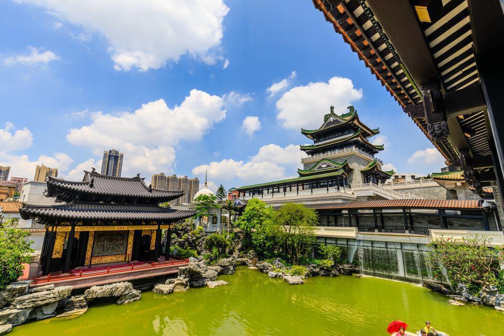 据悉,粤剧艺术博物馆位于广州市荔湾区恩宁路127号,是广州市荔湾区