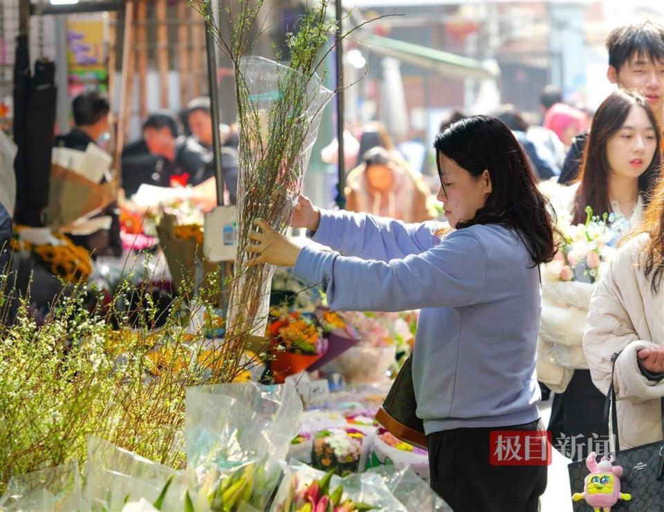 武汉循礼门鲜花市场图片