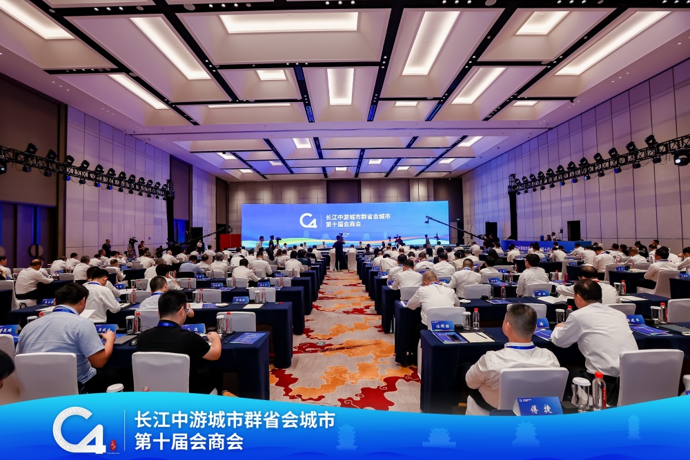 加快交通网络化布局，将武汉至南昌高铁纳入国家中长期铁路网规划_腾讯新闻