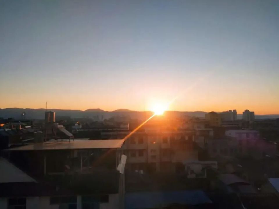 大理的夏天,会是什么颜色?