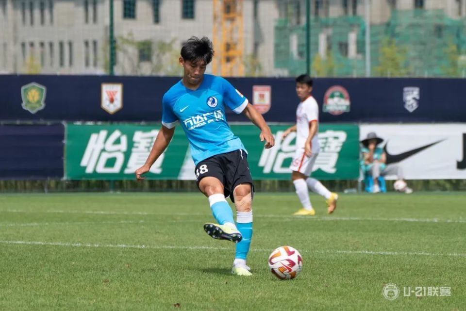 大连人u21获得季军郭辉获最佳教练球队不易评论区让人暖心