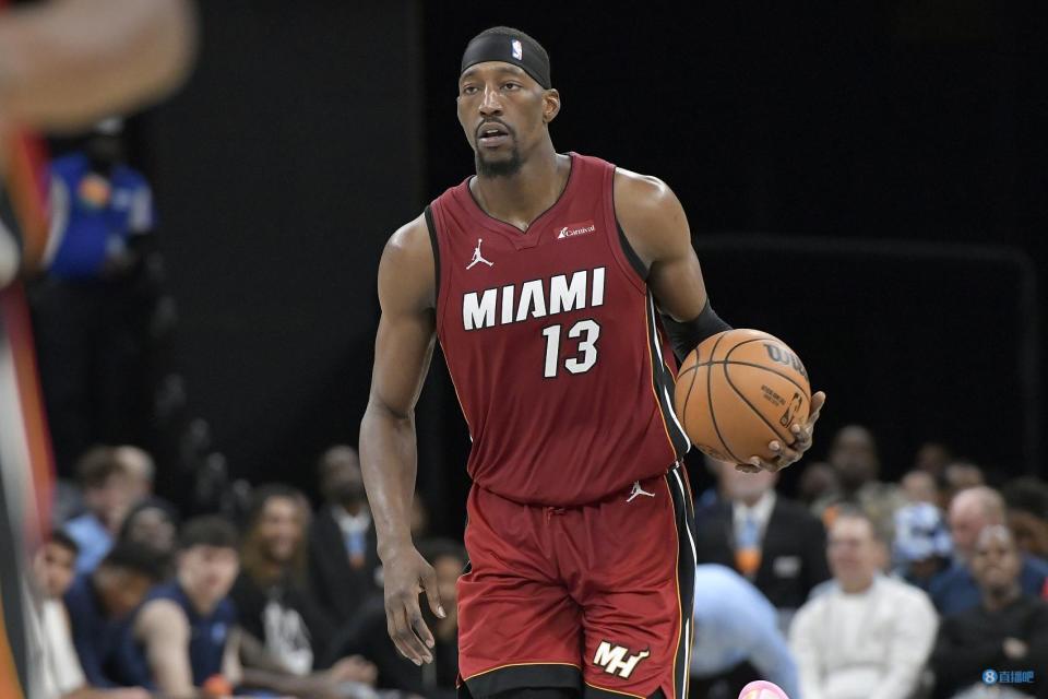 三节打卡阿德巴约轻取22分9板2助2断3帽次节独揽16分