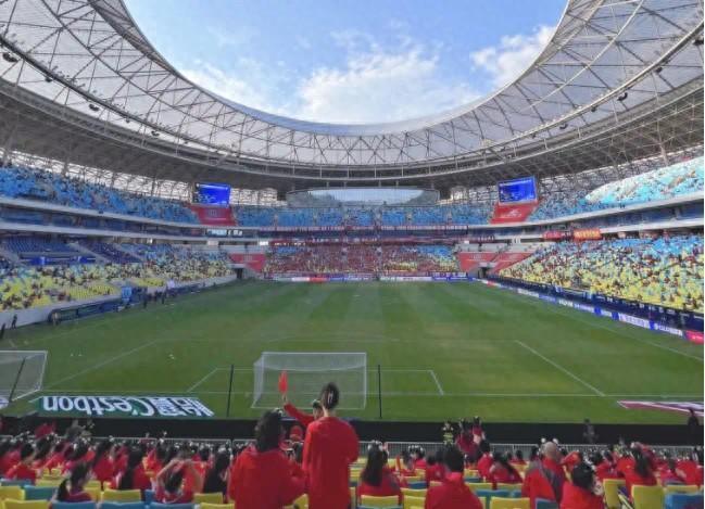 激情与文明并行 创全国最美赛场_腾讯新闻