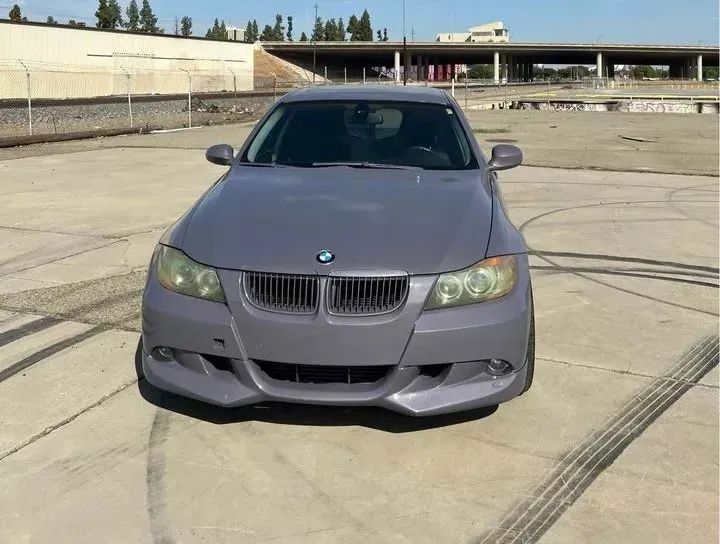 bmw335图片