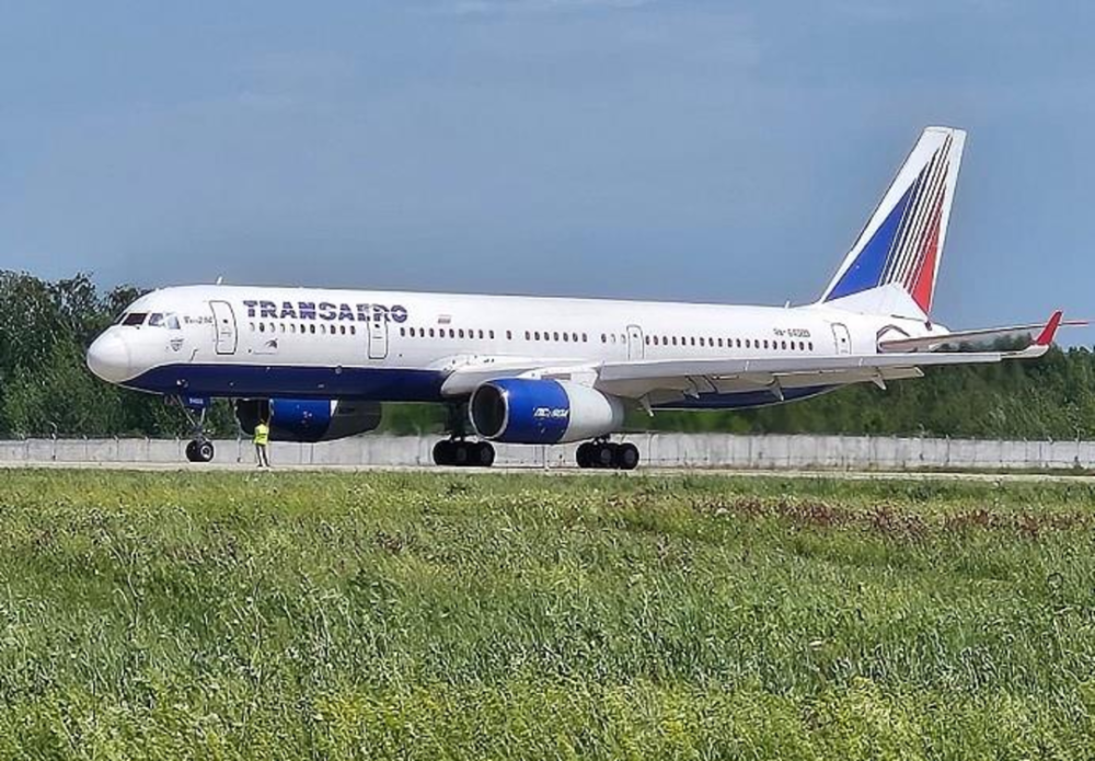 俄罗斯恢复一架图-214飞行能力以用作飞行实验室_腾讯