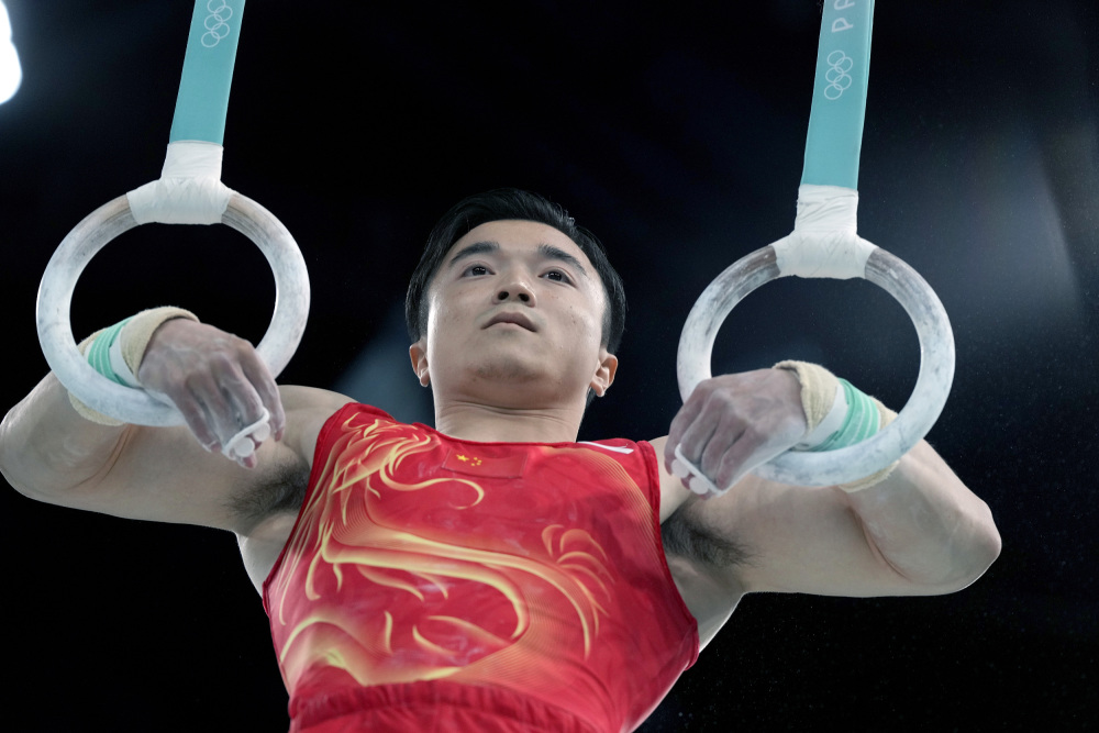 刘洋卫冕体操男子吊环金牌,邹敬园银牌