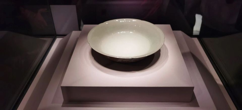 《太平年》里的秘色瓷，为何“神秘”？_腾讯新闻