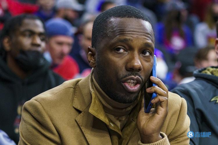 里奇-保罗:想当经纪人就先去饭店打工 因为我们是给别人提供服务_腾讯