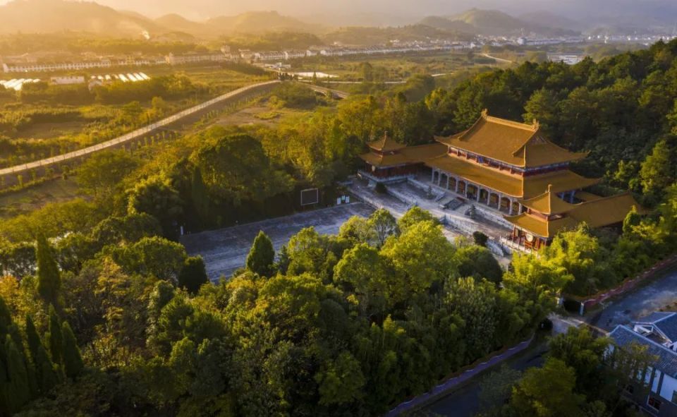 我国上古时期杰出部落首领,中华民族的人文始祖,中华农耕文明的开创者