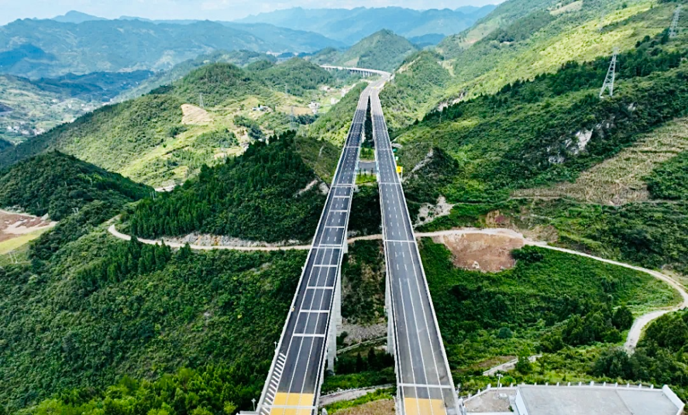 【交通】兰海高速重遵扩容工程通过交工验收_腾讯新闻