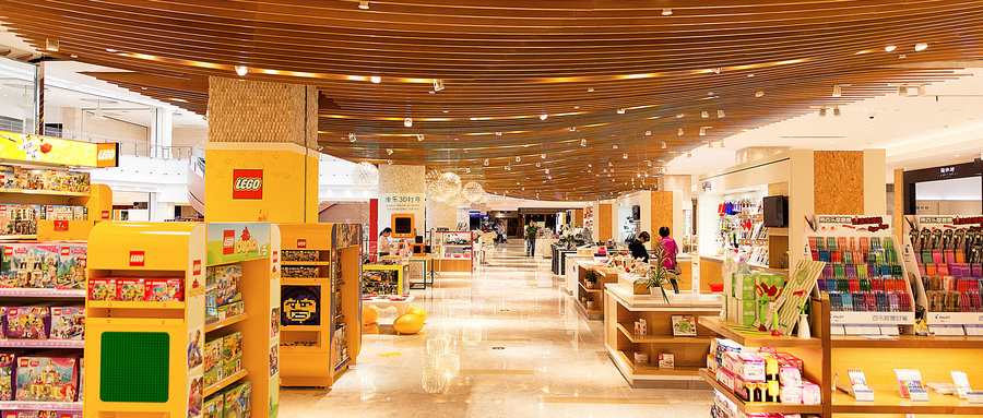 名创优品的背后,网络金融教父的挑战与争议_腾讯新闻