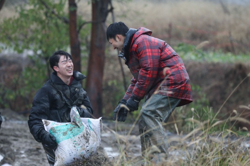 专访《种地吧》总导演杨长岭:像拍纪录片般拍综艺,让真人秀回归真实