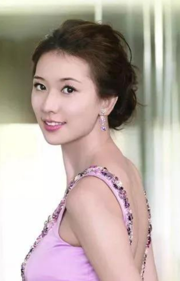 昔日女神大变样林志玲近照流出性感妩媚变家庭主妇