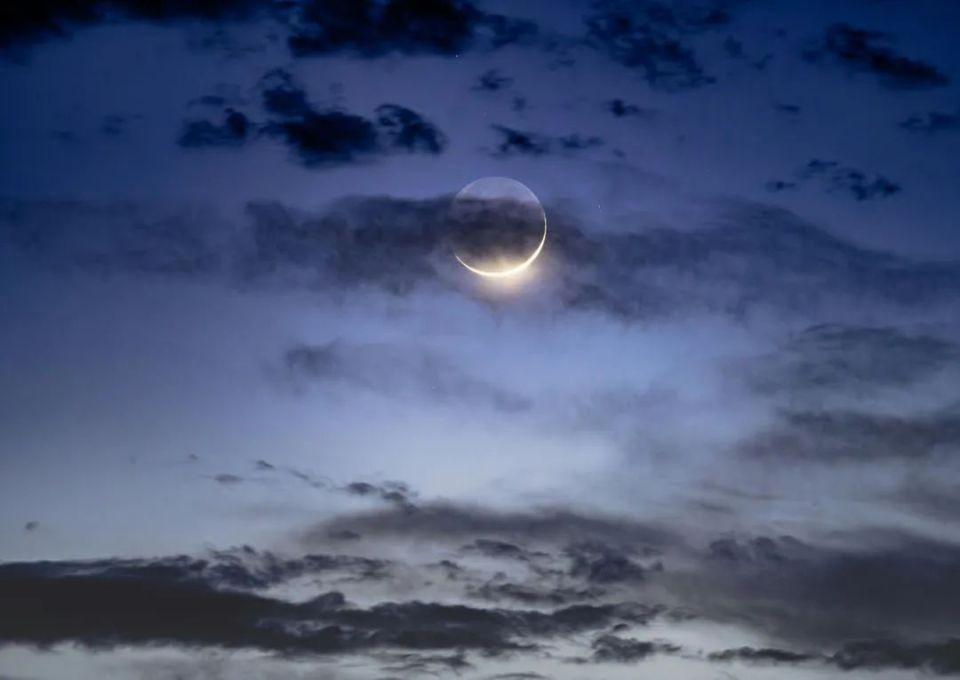 这个月亮星座,总是在为人撑伞:能够充分表达的月亮,会有多强大?