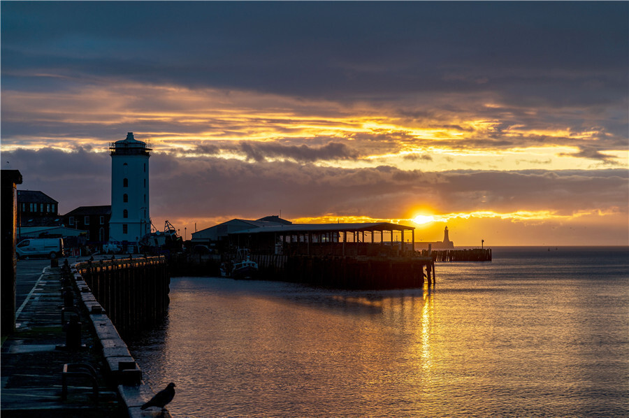 英国英格兰日出景色如画