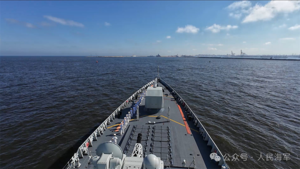 为期5天的友好访问抵达埃及亚历山大港中国海军第46批护航编队焦作舰