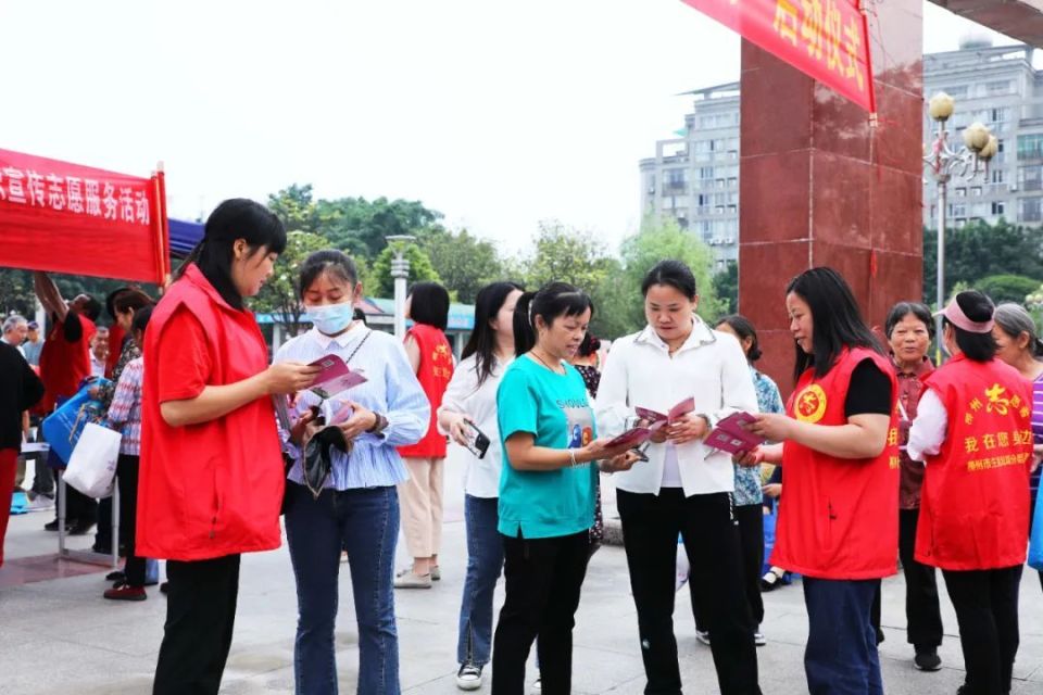 垃圾分类"深一度" 城市文明"进一步"