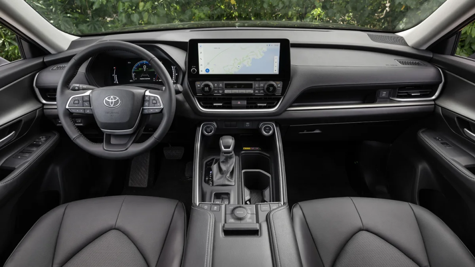 不考虑引进中国市场吗2024款丰田大汉兰达大量实拍图发布