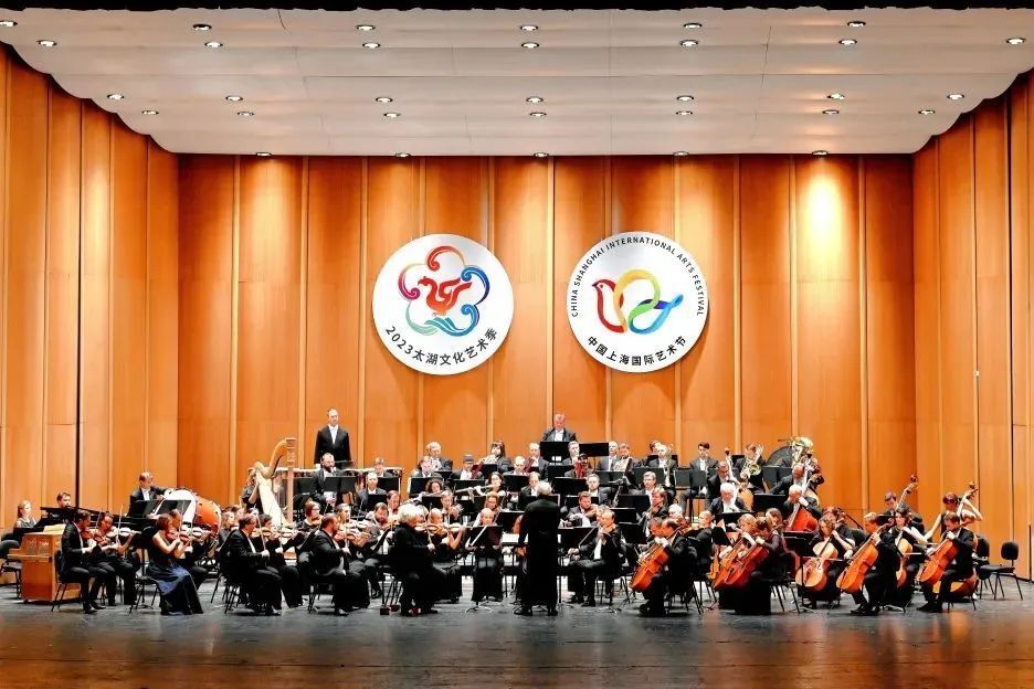 国际艺术节凸显国际性彰显人民性第22届中国上海国际艺术节圆满闭幕