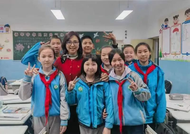 援疆教师黄俊红:丹心追逐梦 志为桃李红
