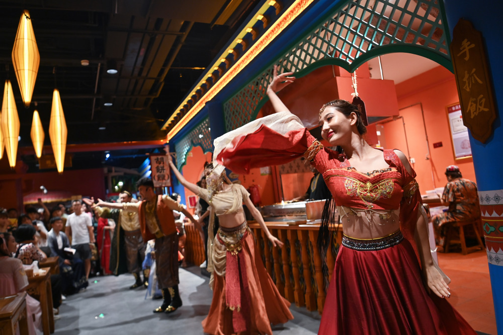 观唐风演艺寻诗意长安