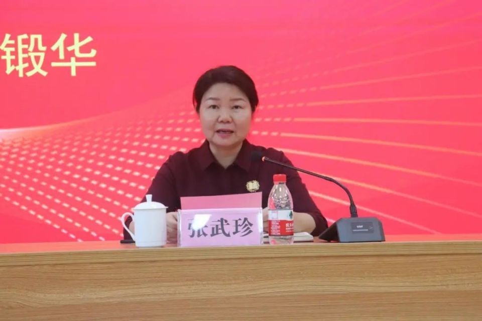 全国名校长彭锻华回丰顺家乡_腾讯新闻