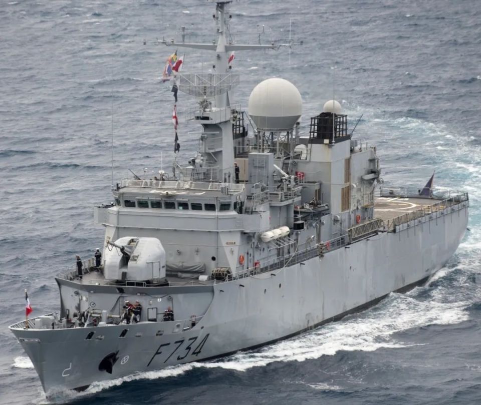 法国花月级护卫舰:从低配到黑化,可惜终难上位!