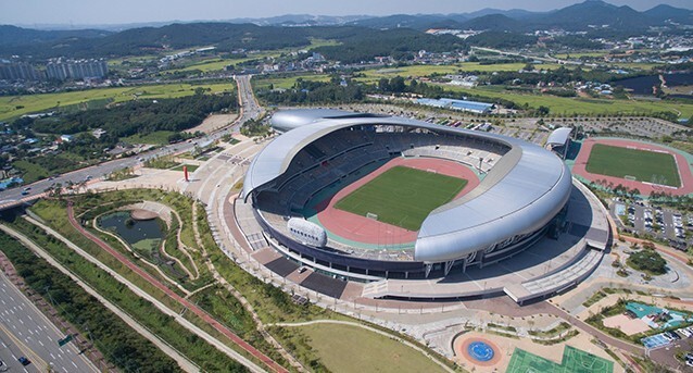 女足东亚杯次战场地简介：K2华城队主场，办过2013东亚杯