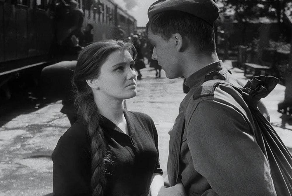 俄乌冲突背景下,回望前苏联二战电影里曾带给我们的那些闪光特质_腾讯