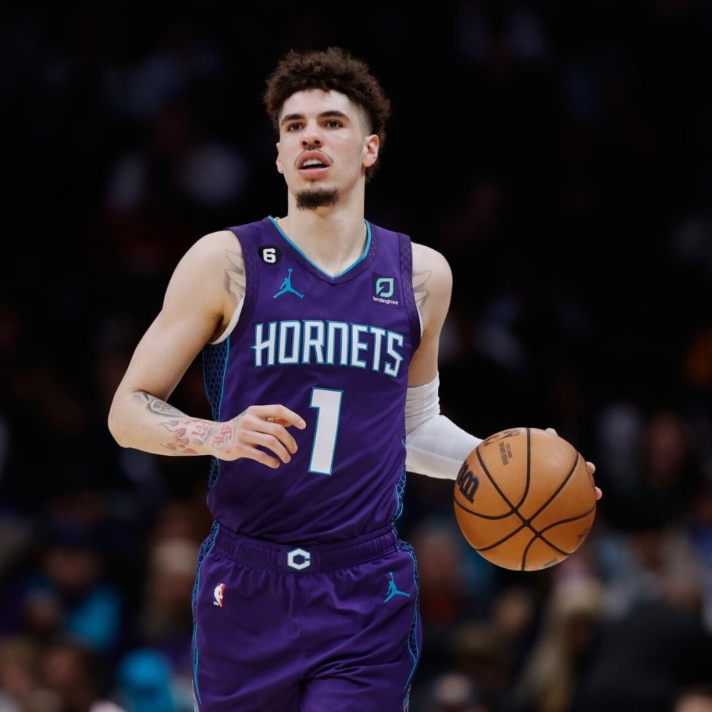 拉梅洛-鲍尔将与黄蜂达成5年2.6亿美元续约合同_腾讯新闻