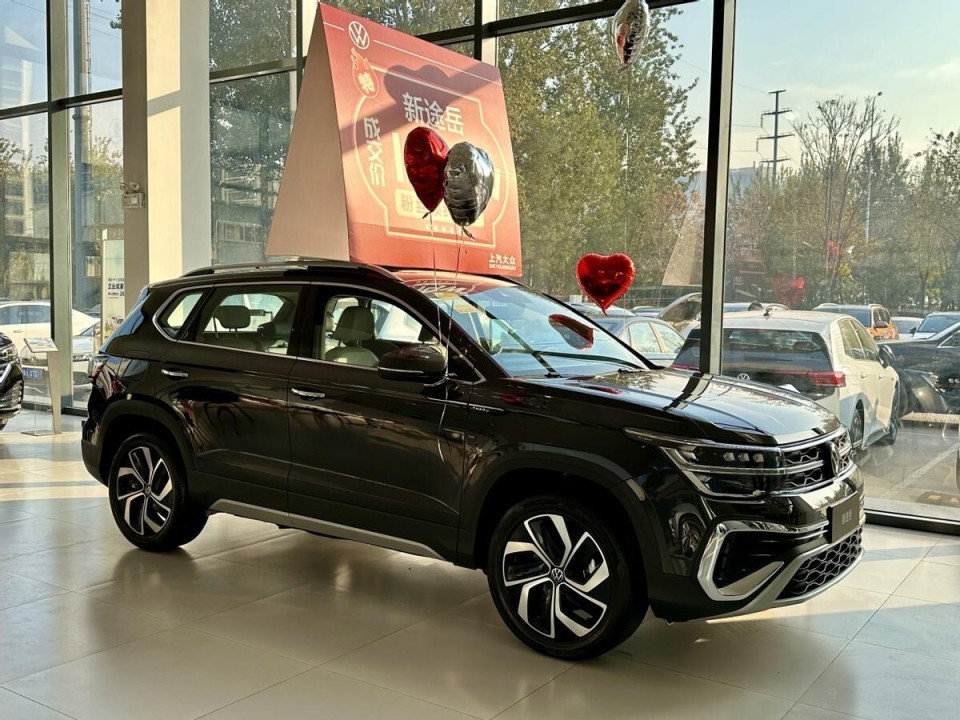 8万元!上汽大众新途岳不比日产逍客更香?-腾讯新闻