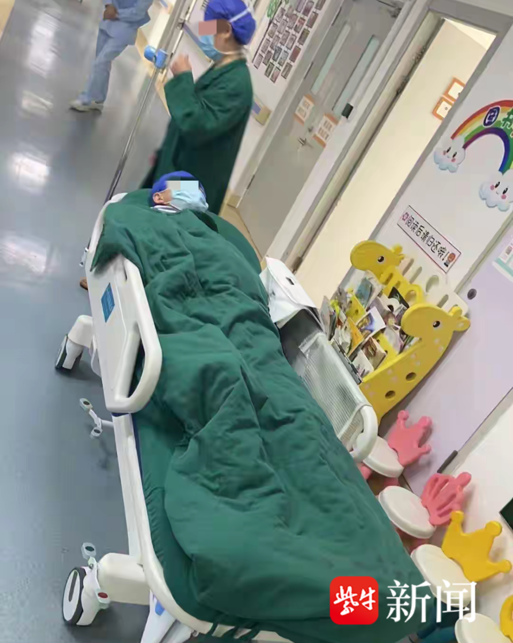15岁男生因罚做1000个深蹲致五级伤残！高强度运动伤肾有多