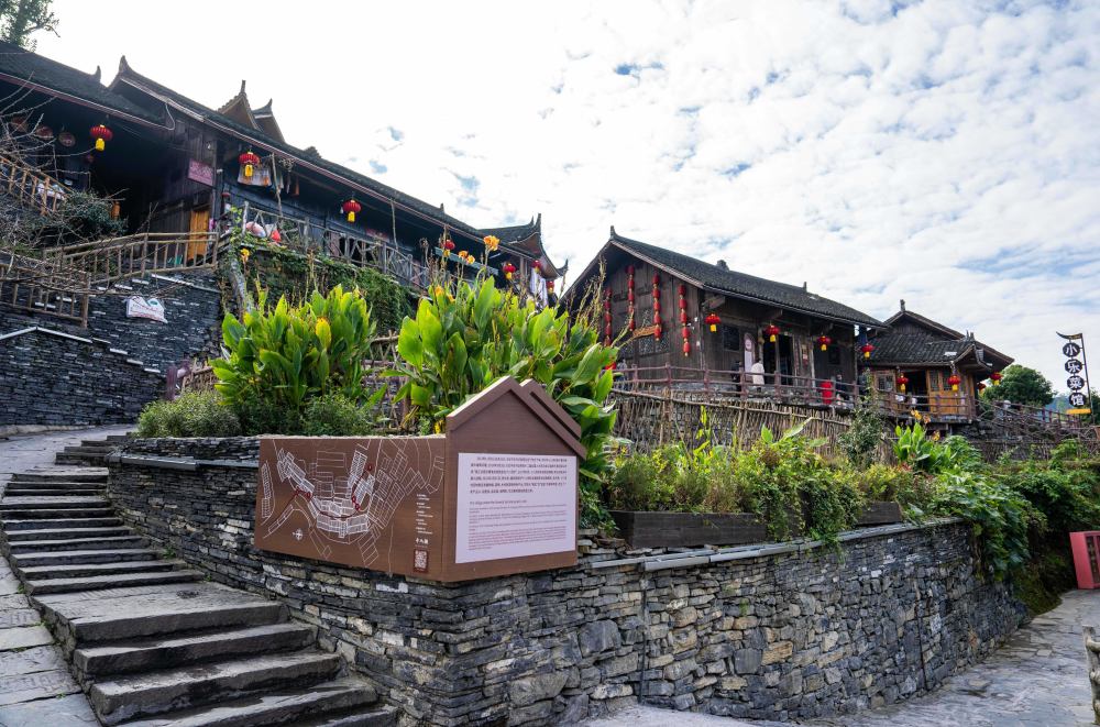 我在现场·照片背后的故事|脚步丈量三湘大地 镜头记录时代巨变_腾讯